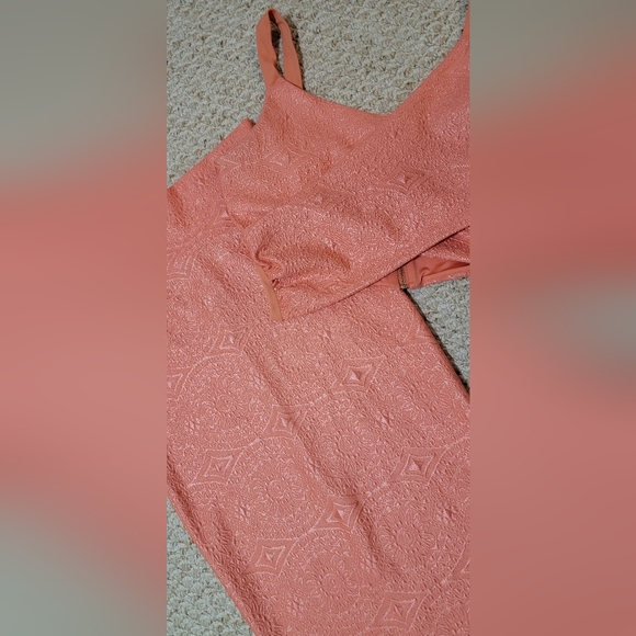 Bebe skirt and top set - Picture 2 of 7